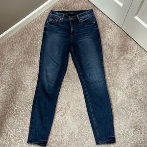 Silver Jeans - Avery Skinny - Size 28